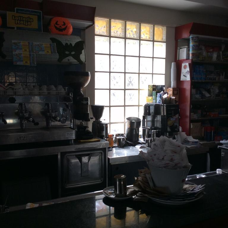 Caffetteria Dell'Angolo Hotel Borghetto Secondo Kültér fotó